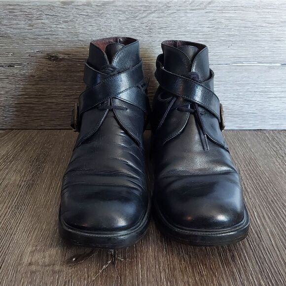 Guess Vintage 1980s Black Leather Buckle Ankle Boots Size 8 - Picture 2 of 8